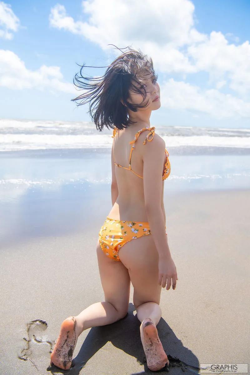 清新白嫩的日本AV美少女诱惑写真 - Meguri Minoshima(6)