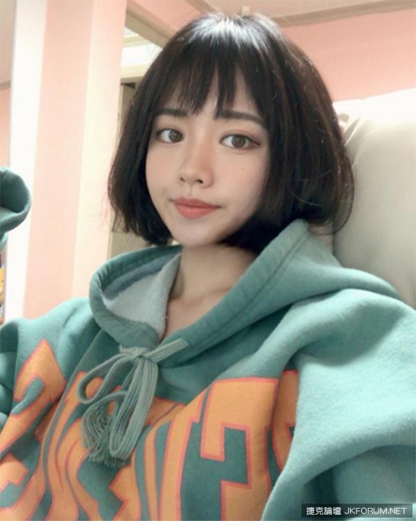 露脸两分钟值韩币2亿多身价媲美小咖艺人，一句「欧爸呀」让网友陷入热恋新生代BJ-小湿妹图(5)