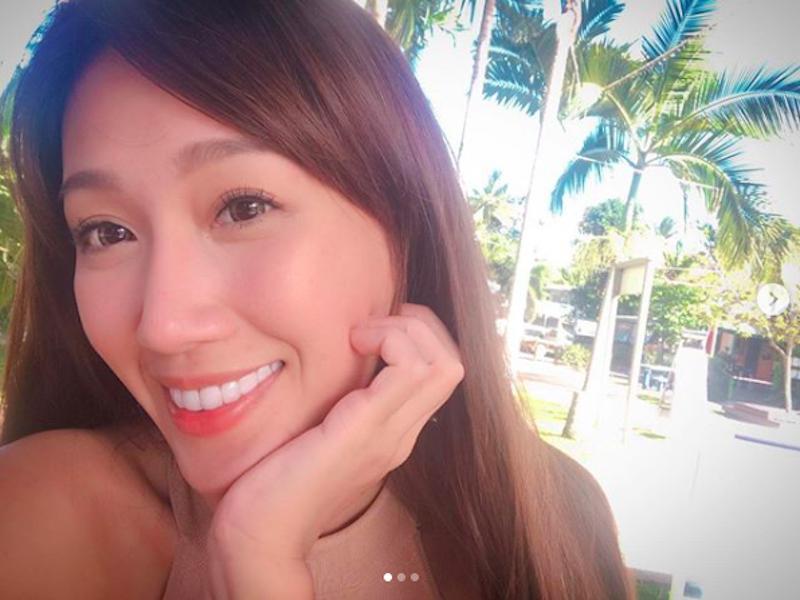 火辣女舞者「Kimberly泡泡」小麦肌性感健康超美派，沙滩玩水展现「蜜糖色美尻」的威力-小湿妹图(2)