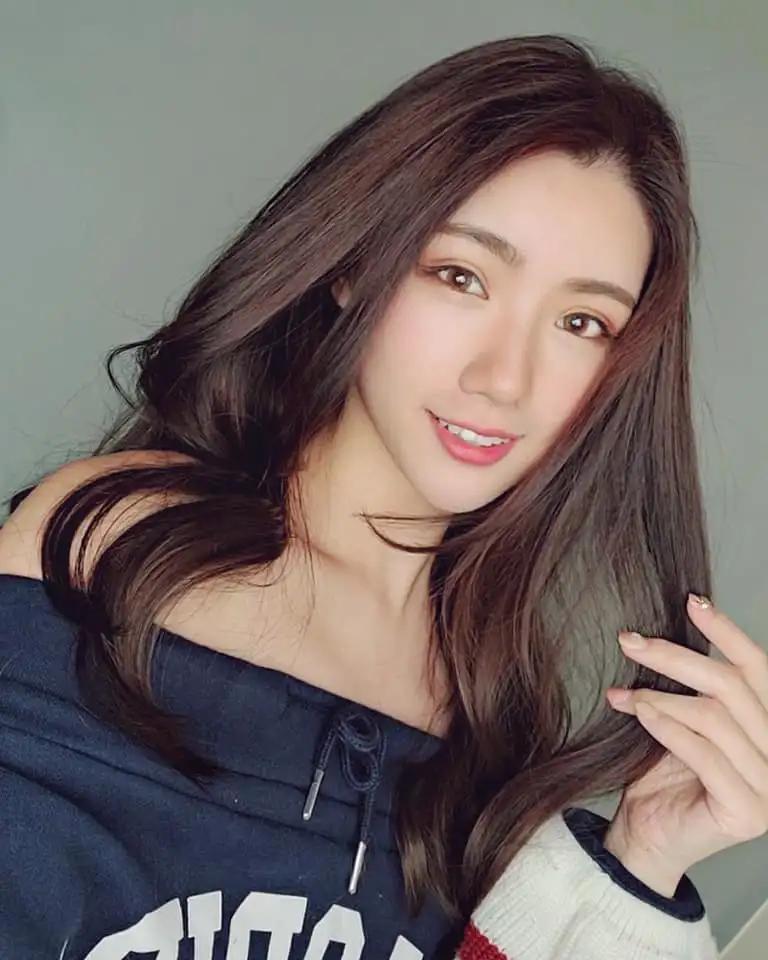 纯净正妹「张伦伦」气质完胜(21)