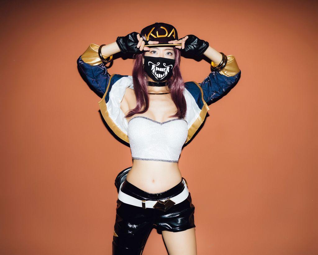 Mona (모나) - Akali (KDA) - Moon Night Snap (68 photos)(11)