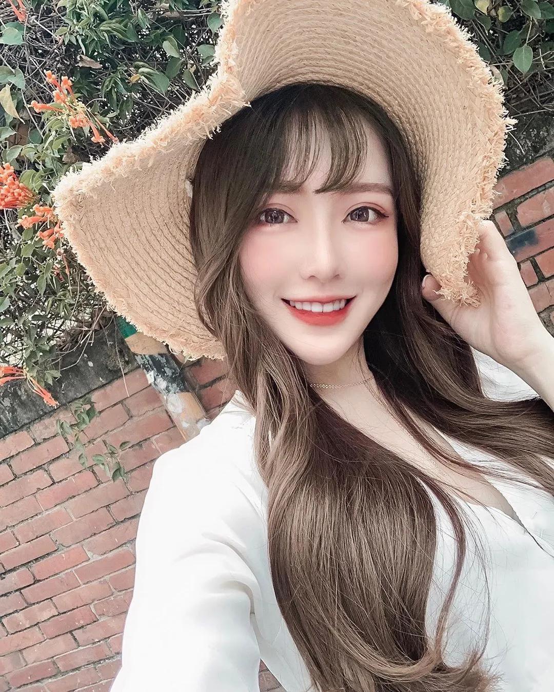 Jessie洁心 女神好逆天！颜值超高大眼放电起来(2)