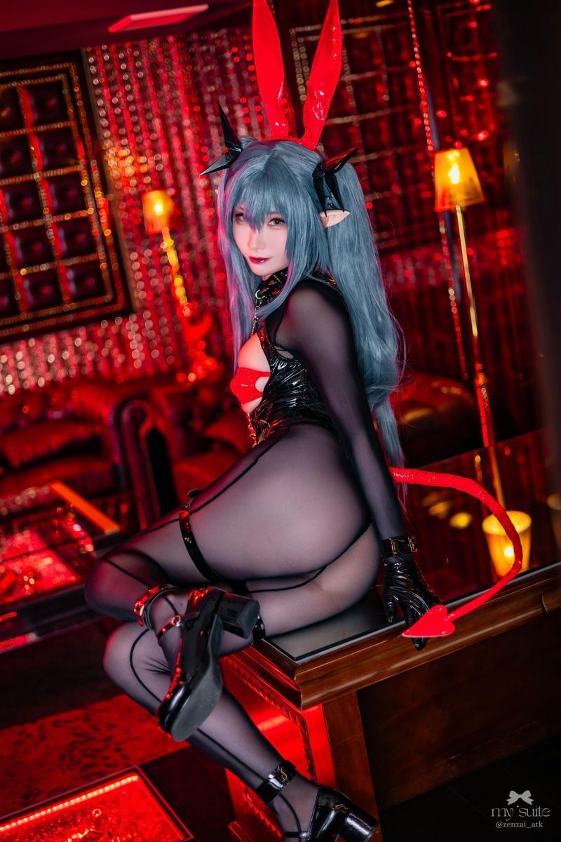 [Cosplay] Atsuki (あつき) – 碧蓝航线  莫加多尔＆雷根斯堡(222)