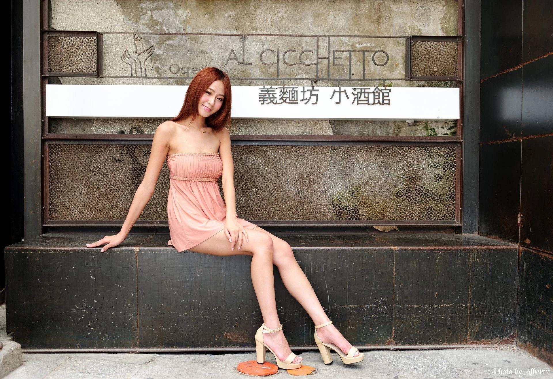 [Beautyleg番外篇] Winnie小雪-校园制服短裙写真(78)