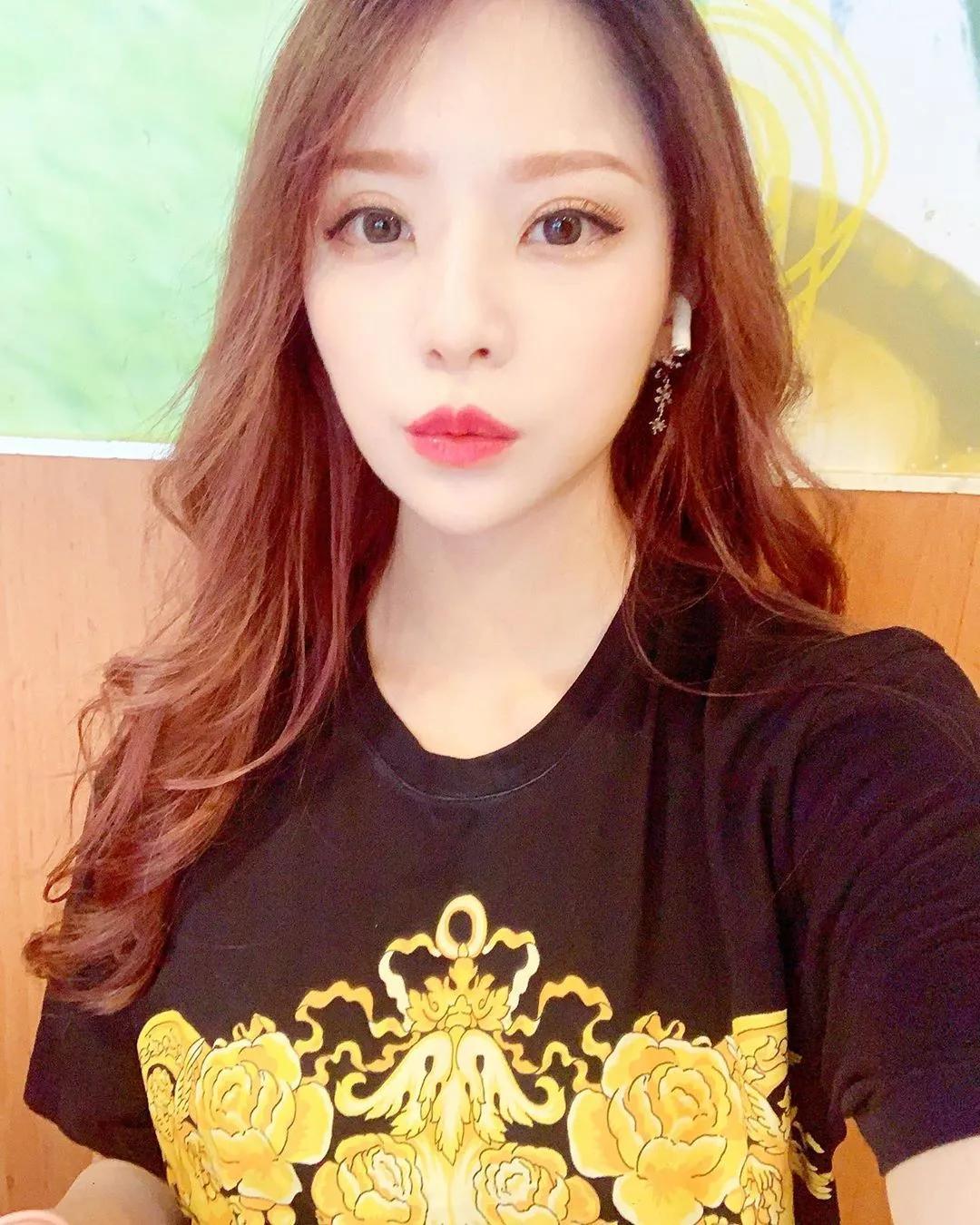 谌多芬 眼神电力满满 诱人功力一流 ...(6)