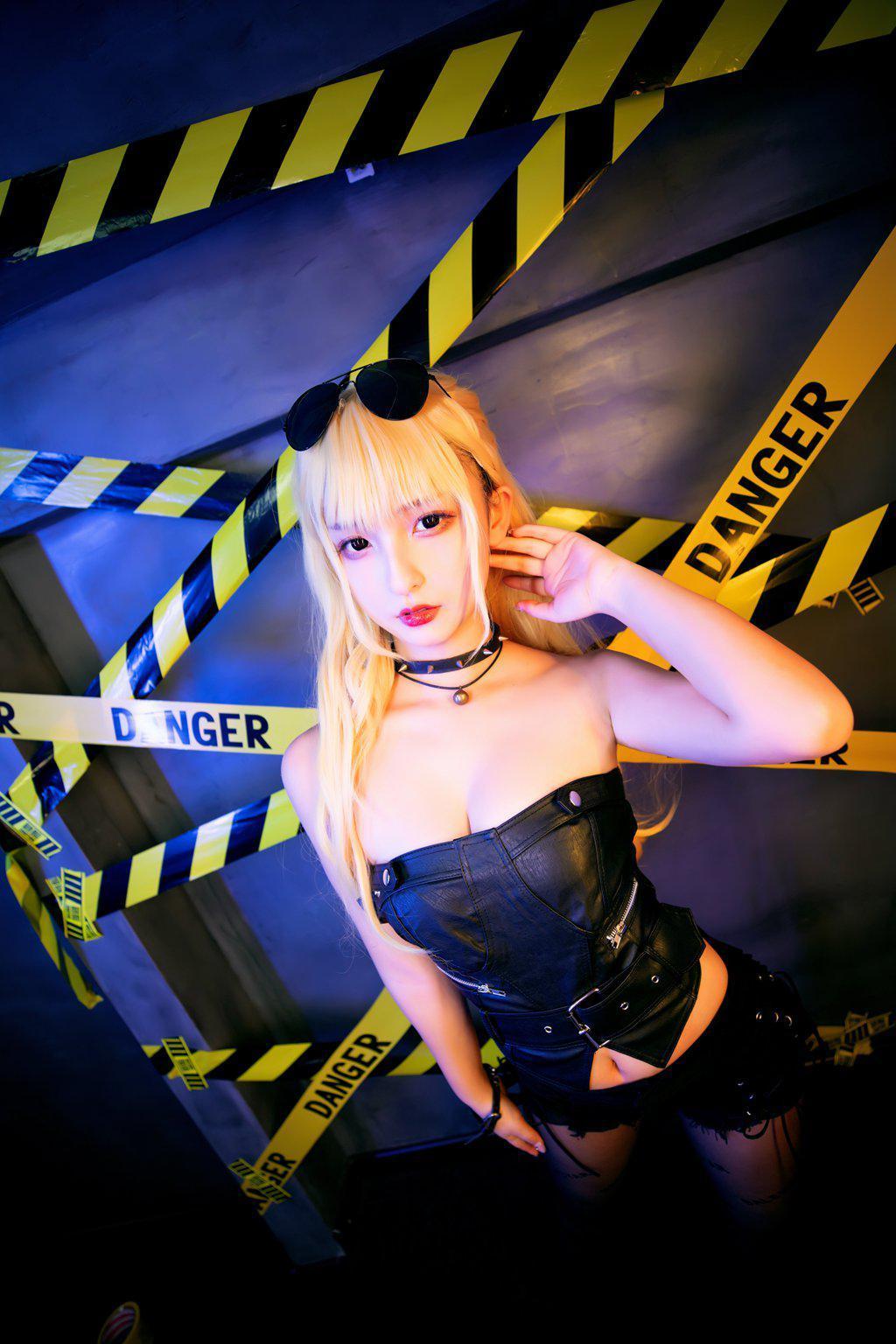 神楽坂真冬写真《立入禁止》(59)