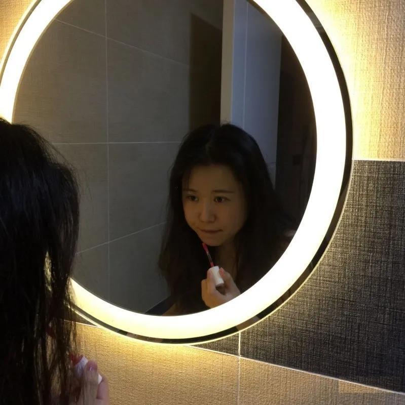 气质美女在闺房也很惊艳！(7)