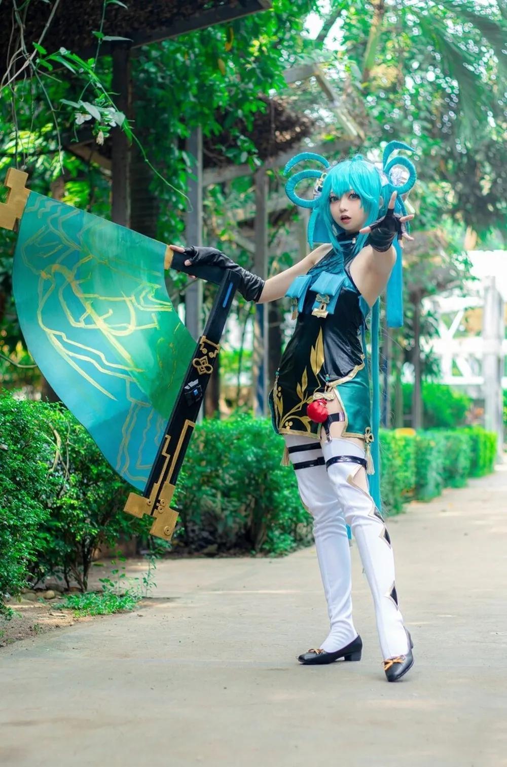 Evil Overlord Gabo - Mimi(18)