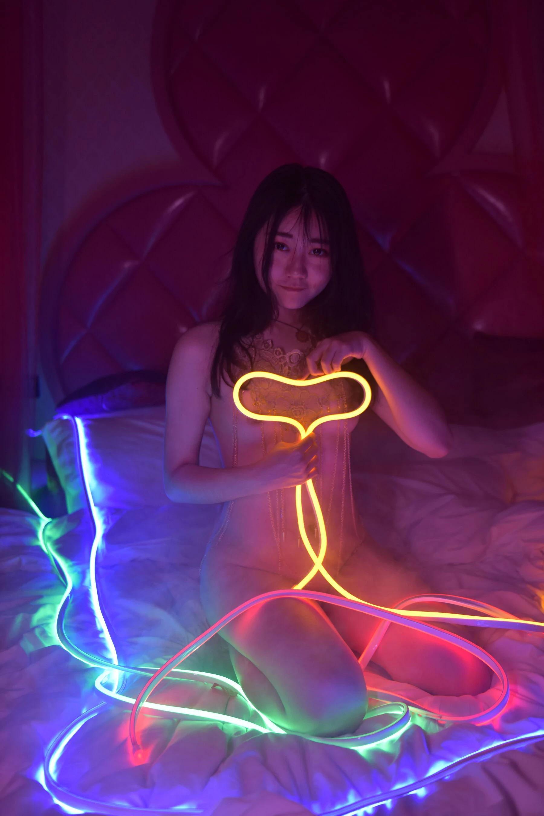 小若國模2019.01.10大尺度私拍 (339P)(196)