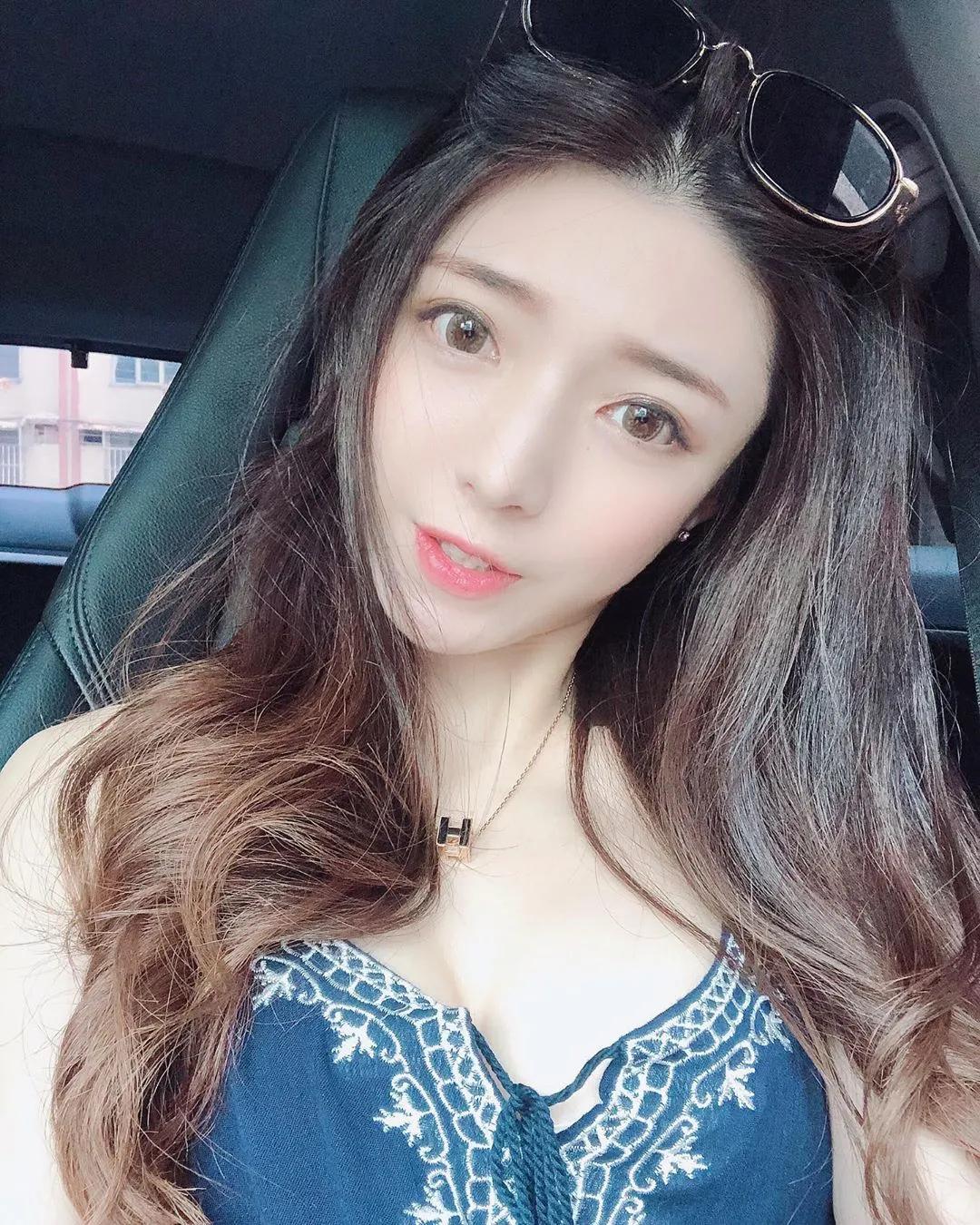 甜而不腻的正妹Yumie 露出微性感让人想入菲菲(1)