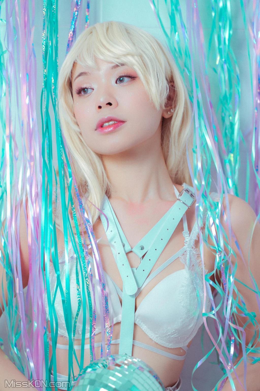 Kuromelo (黒メル): Bounded Wings Series 1 – Tricia White Feather (83 photos)(35)