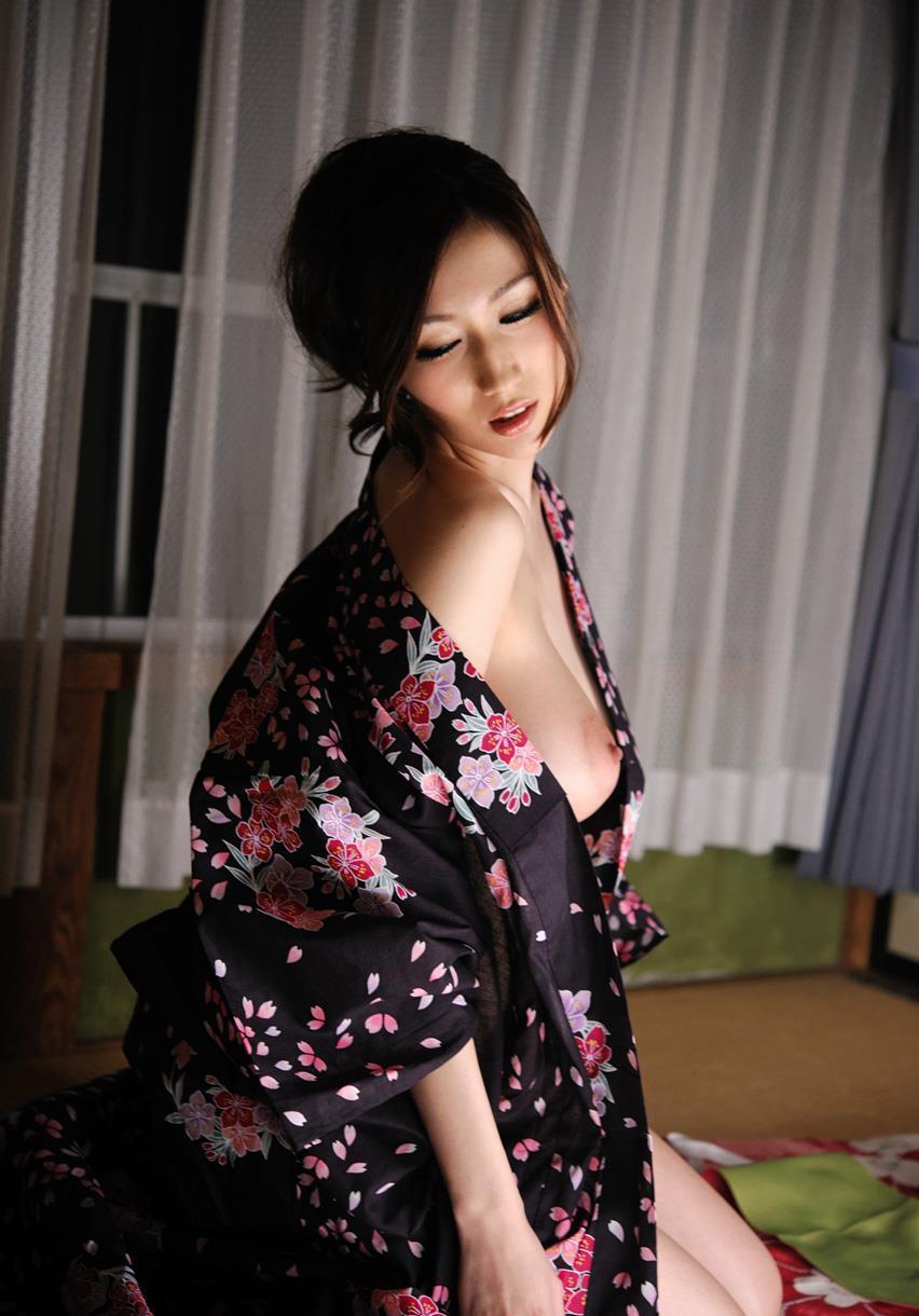 JULIA 大きな胸が魅力的なJULIA(97)