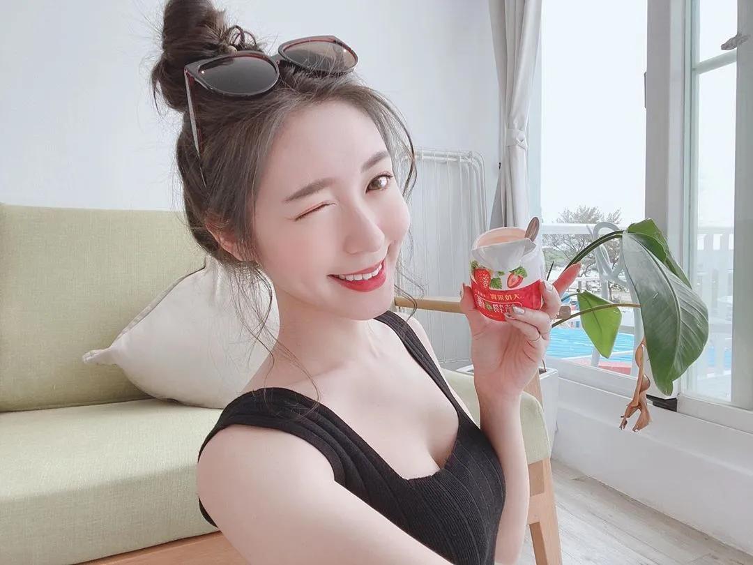 Ariel雨凡 超可爱170公分女孩 水汪大眼很迷人(13)