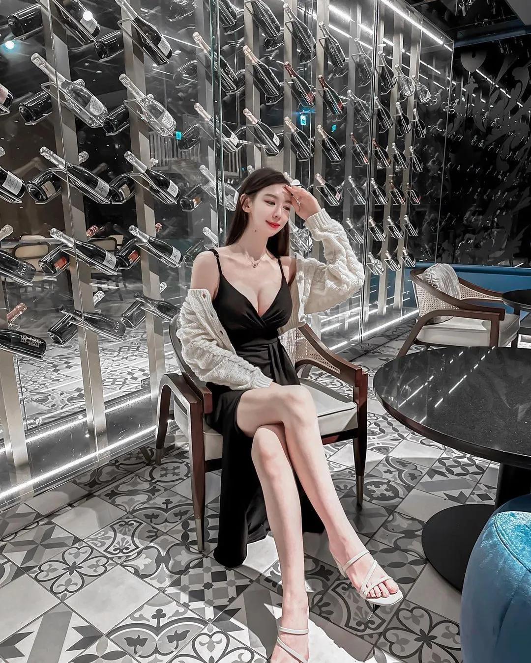 「橤rei」大姐姐引爆饥渴浪潮