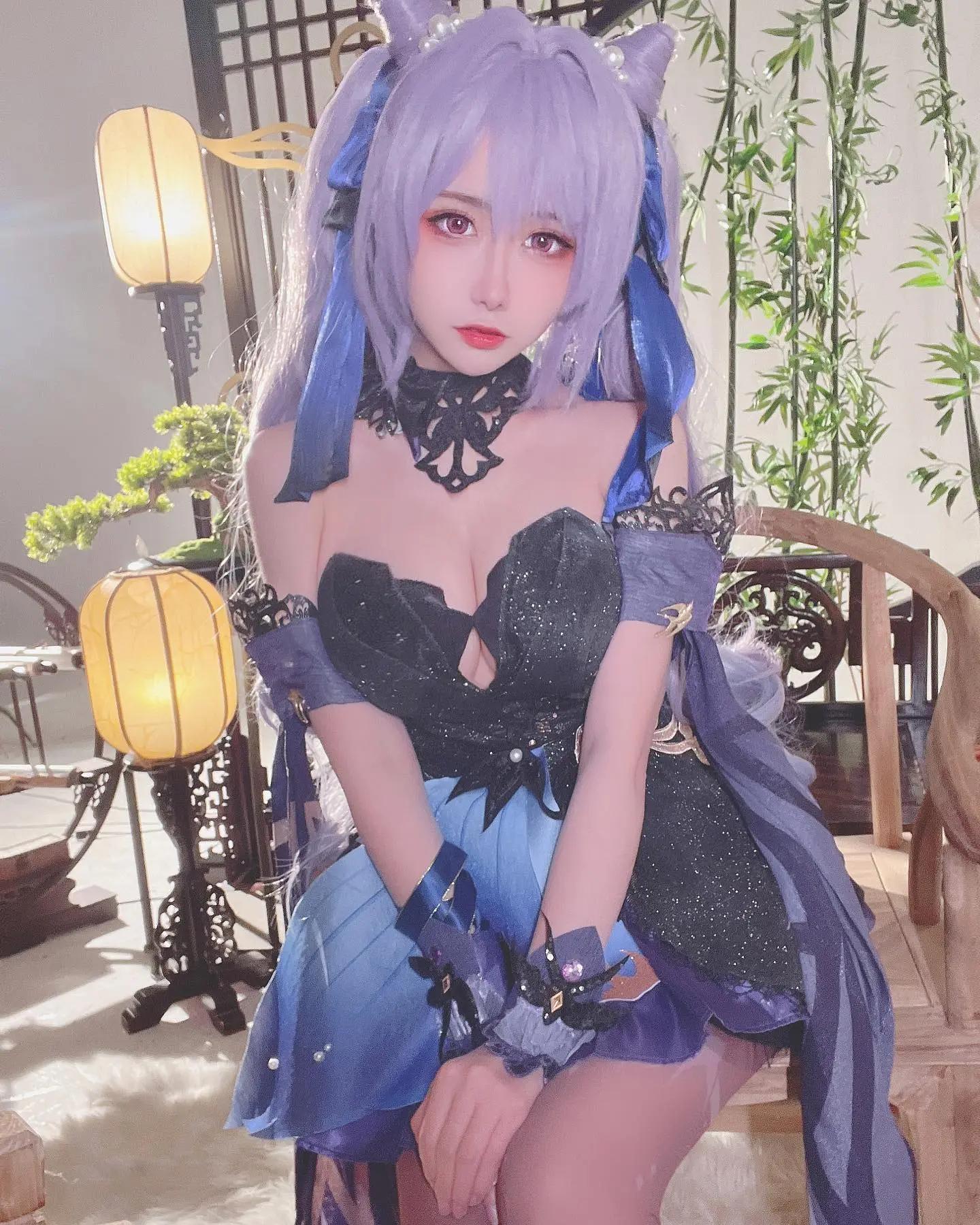 一秒入魂！清新正妹有Cos无Cos都很正　形象、尺度翻转风骚色气全爆发(5)