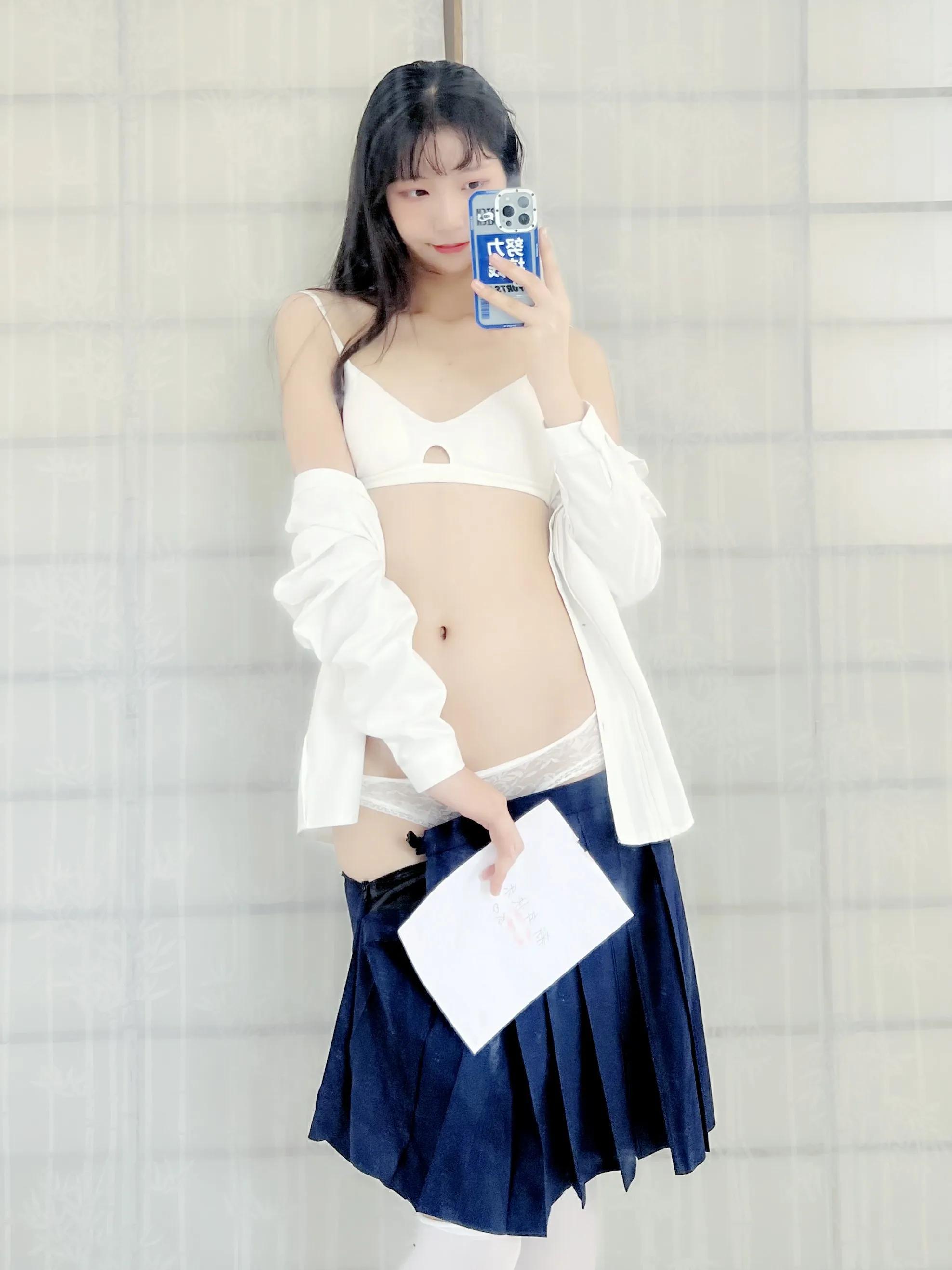 稀有模特贫乳萝莉-西瓜少女呀呀呀 祝福福利自拍大集合 pt.2(271)