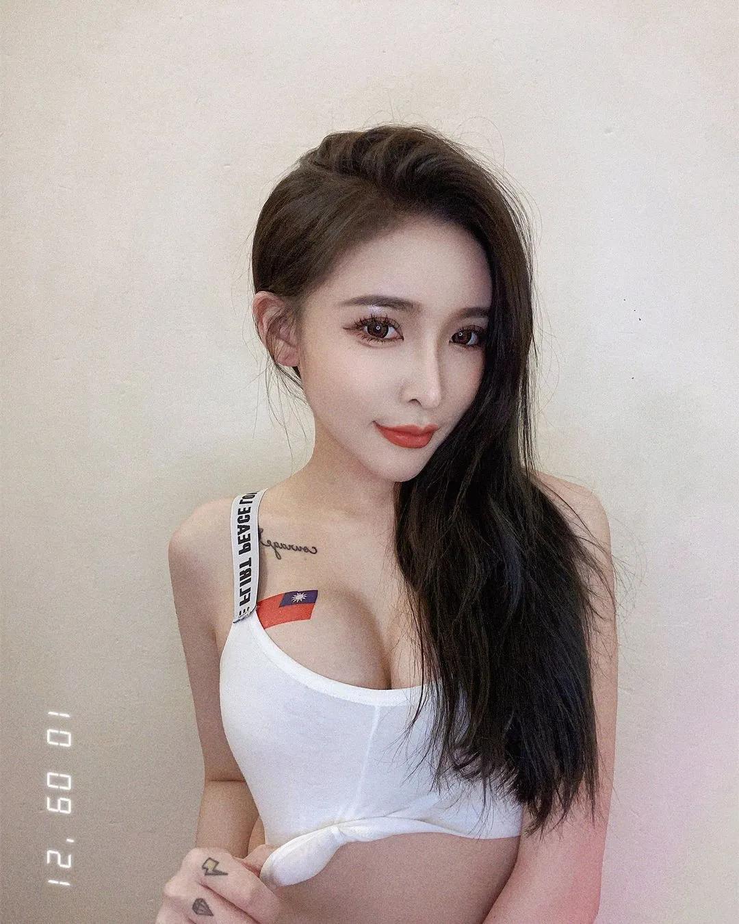 性感爱潮情人「姗姗」魅惑胴体撩欲身心　长夜漫漫肉体相迎让你不孤单(19)