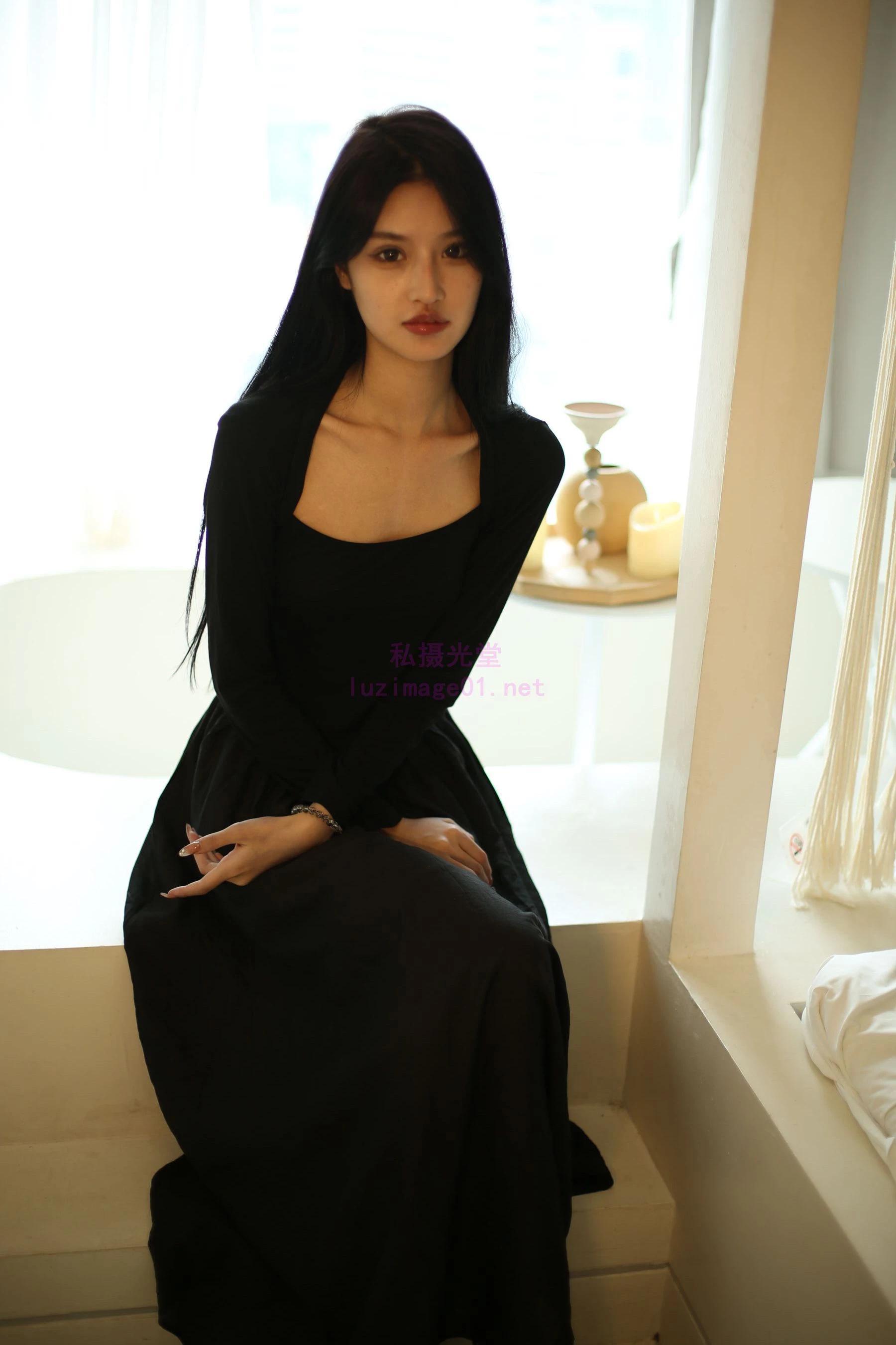 Kemi極品國模2022.09.17大尺度私拍DISK1 (348P)(173)