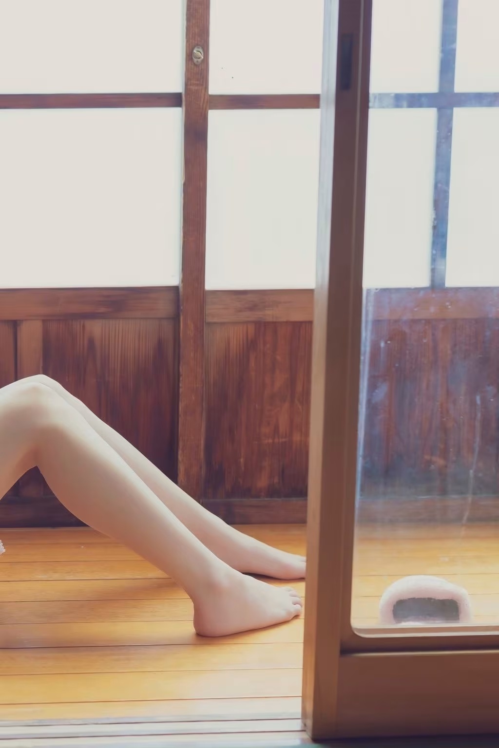 [JP] Mio Ishikawa (石川澪)： FRIDAYデジタル寫真集 Candy Pink Vol.1 (77 photos) - ( Page 1 / 4 )(9)