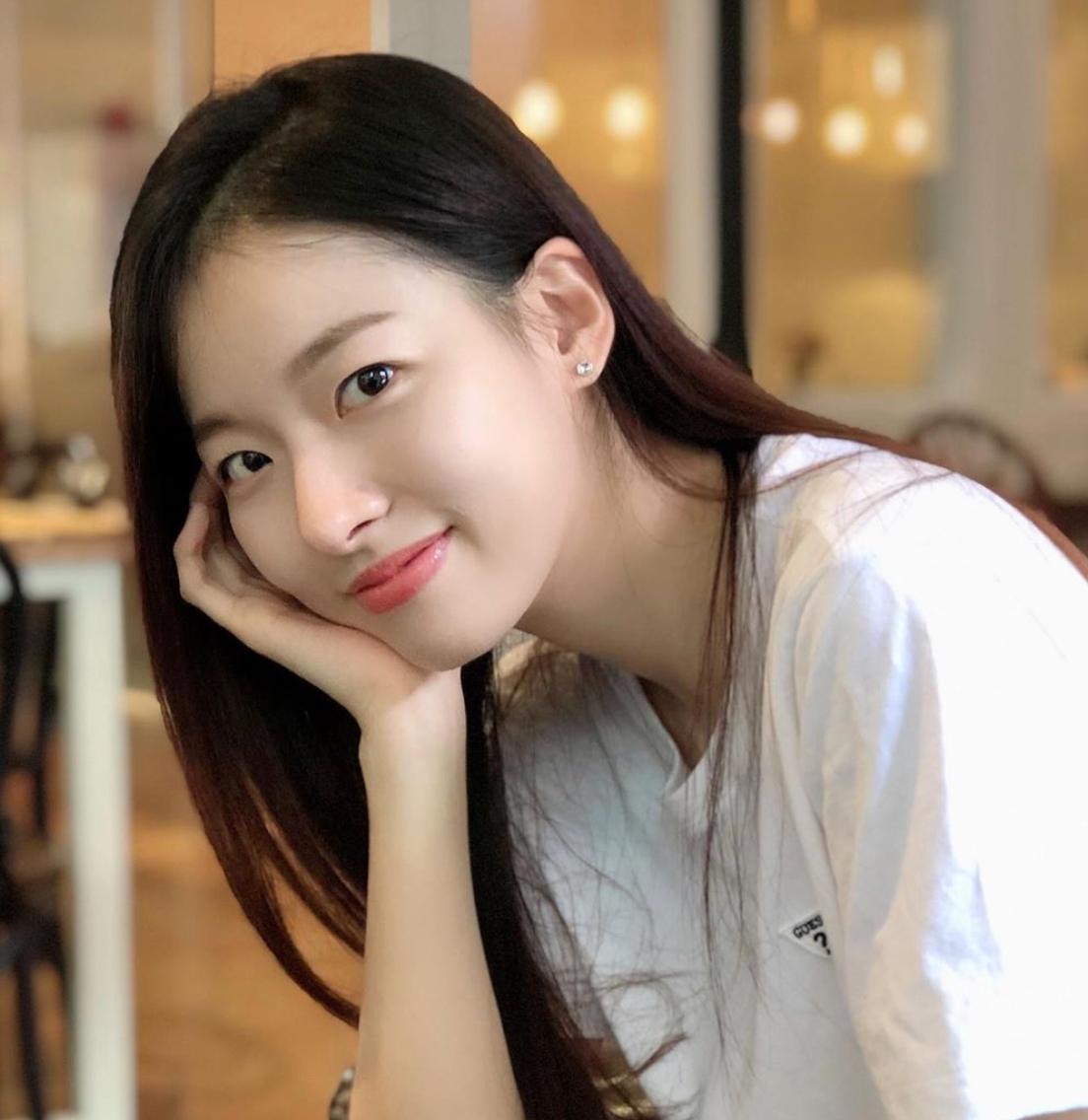 正妹都叫什么名字？韩国网友激推「이시아 」高颜值，逆天身材泳衣「罩」不住(7)