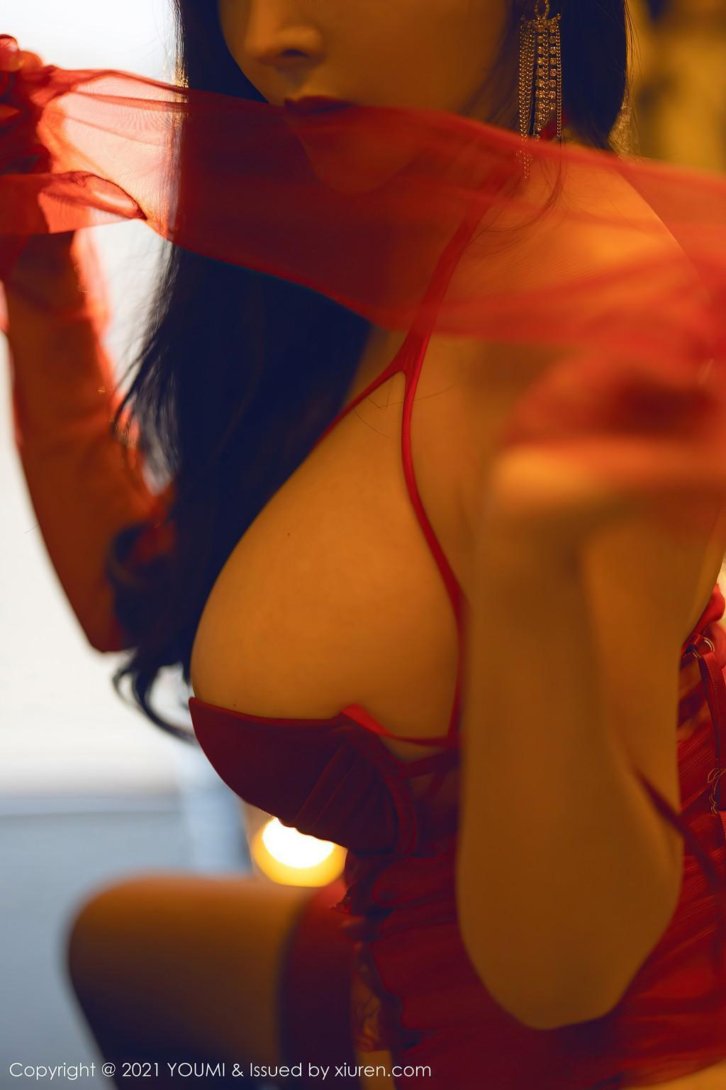 YouMi Vol.711: Yun Er (允爾) (71 photos)(40)