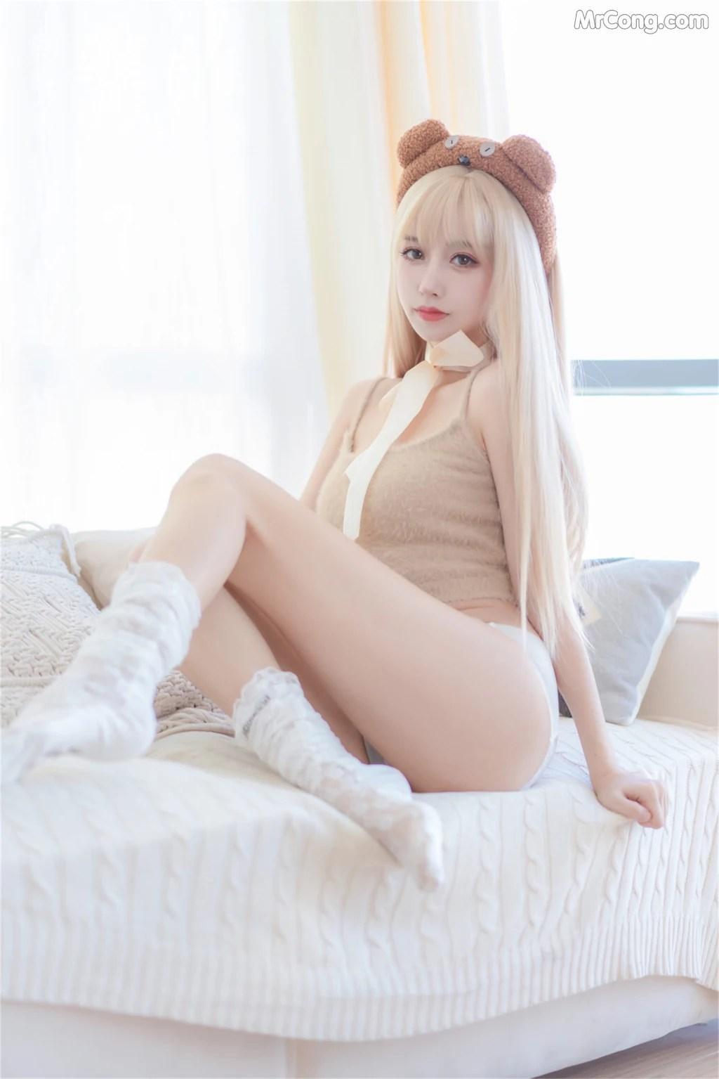 Coser@过期米线线喵 Vol.136: (66 photos)(56)
