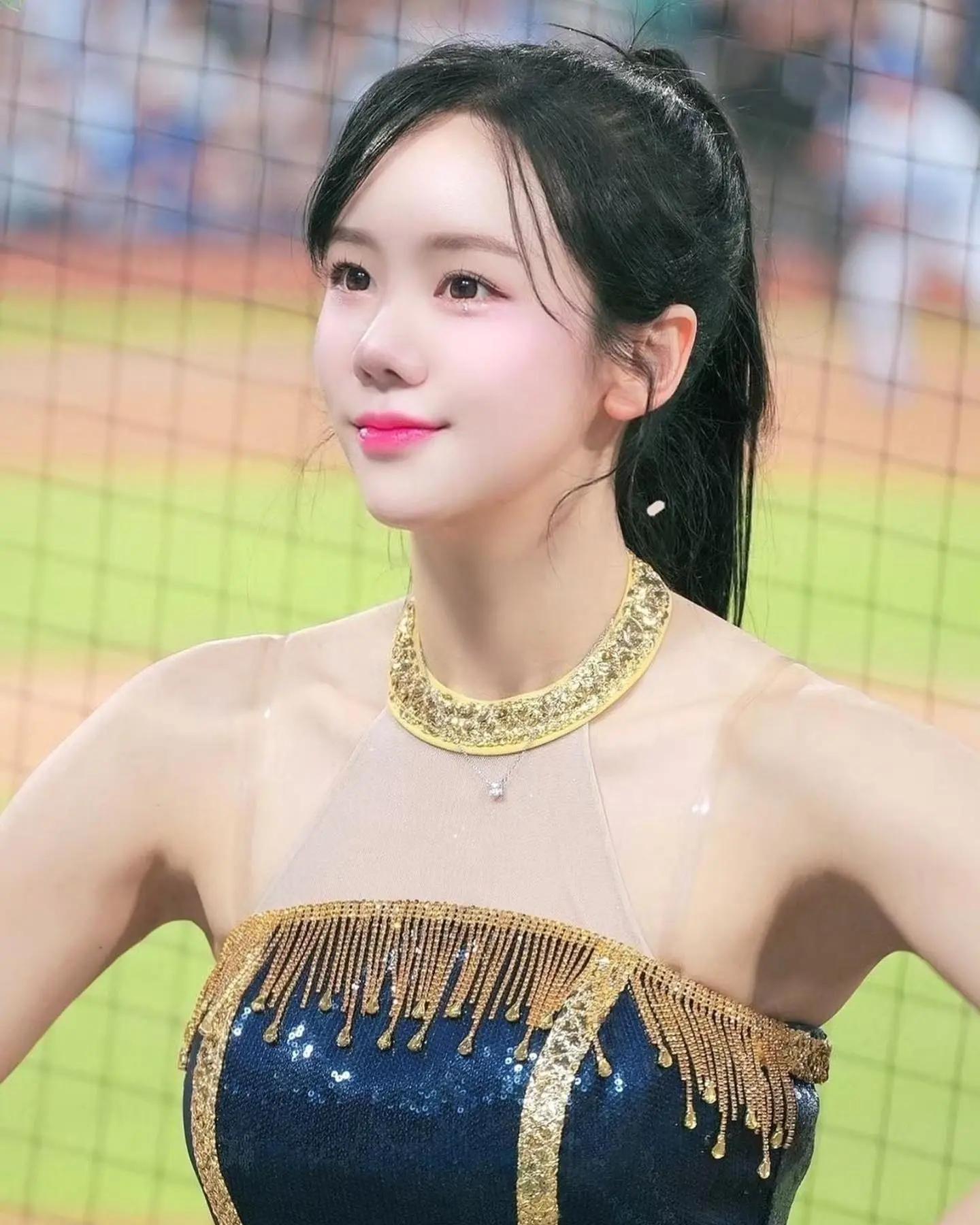 KANG Jiyu(姜知侑)详情介绍-KANG Jiyu(姜知侑)美图小说-KANG Jiyu(姜知侑)美图小说-迅雷下载-磁力-奶很大-naihendadu.buzz(6)