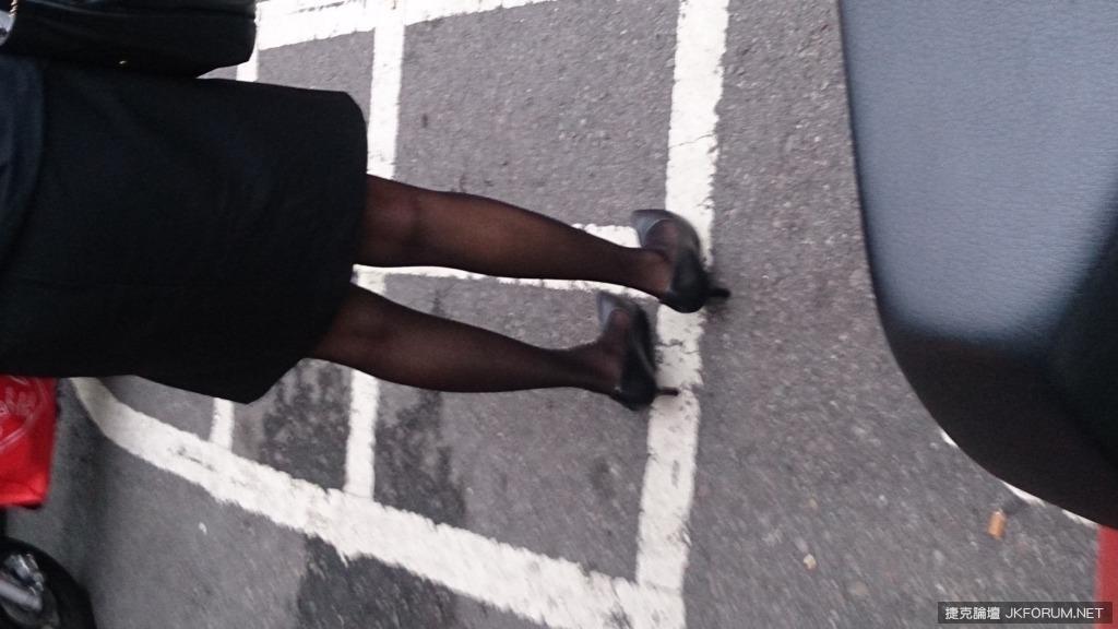 下班回家能跟OL一起搭车吧(16)