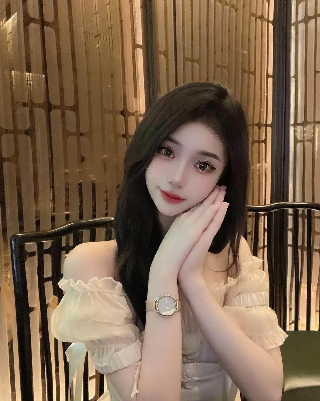 甜美脸蛋「千千」完美曲线超性感 直接治愈你一天(3)