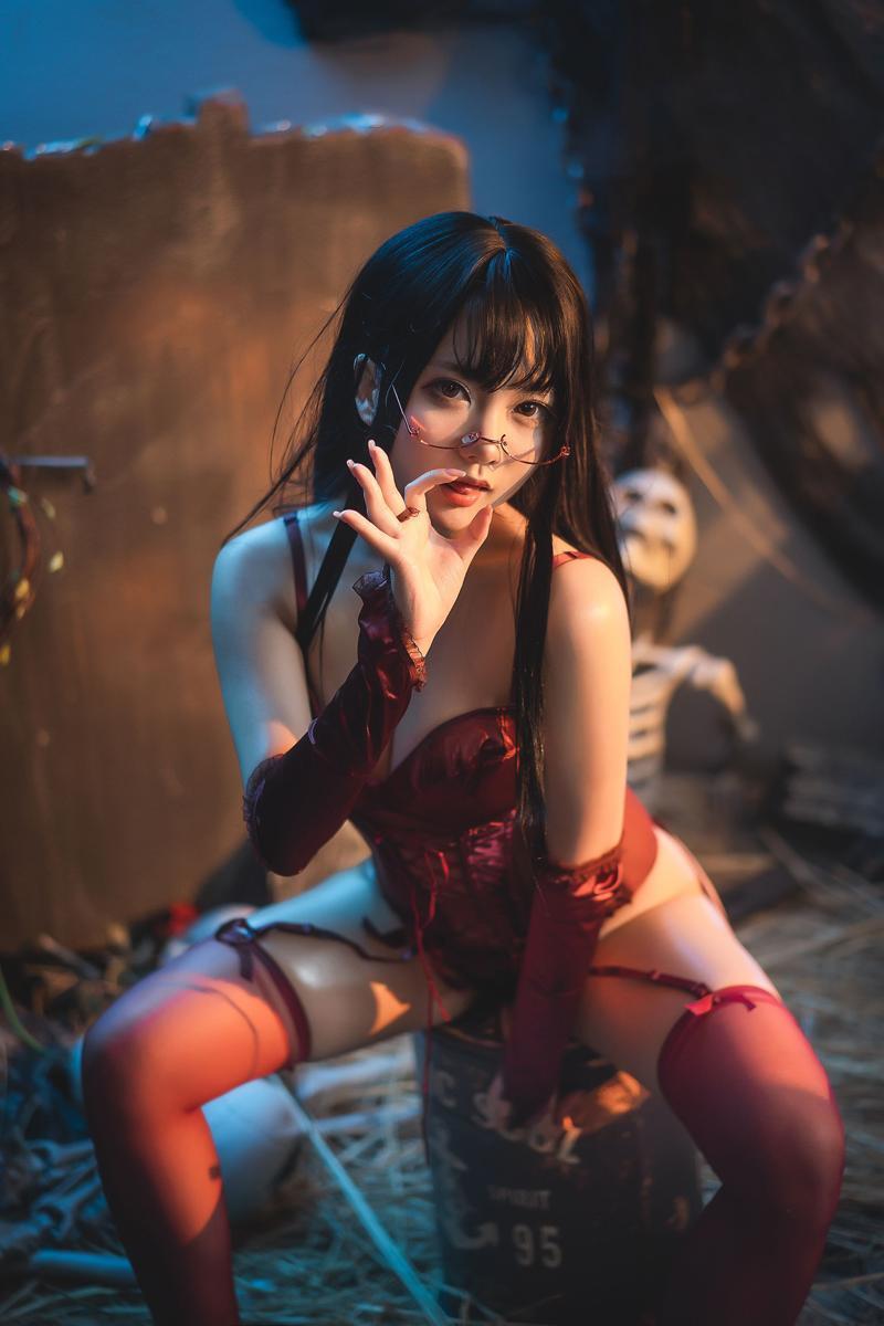[Cosplay] 是一只熊仔吗 红色corset(21)