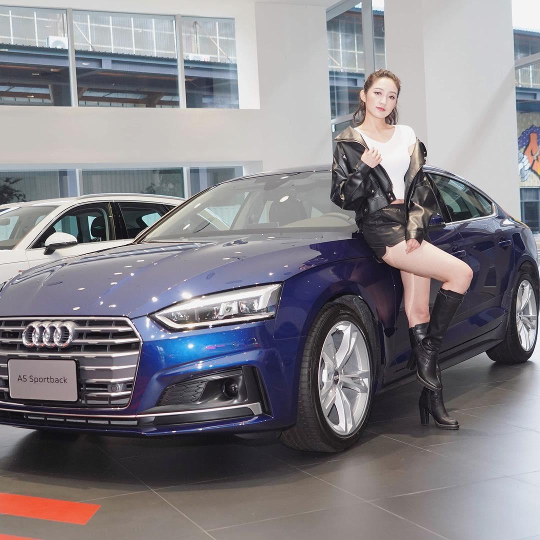 萧亚轩与许玮伦的精选结合！「高嘉璐」完美体态超诱人，微笑眨眼轻松电死整票男粉！-小湿妹图(4)