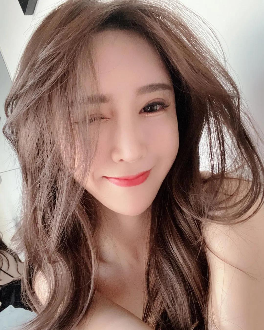 Aki Chen霈 用迷人甜笑来带走你的心(6)