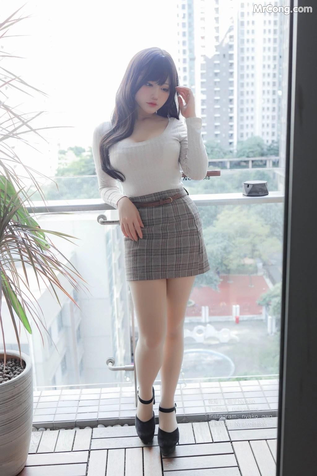 Nyako - Married Woman Book (88 photos)(68)