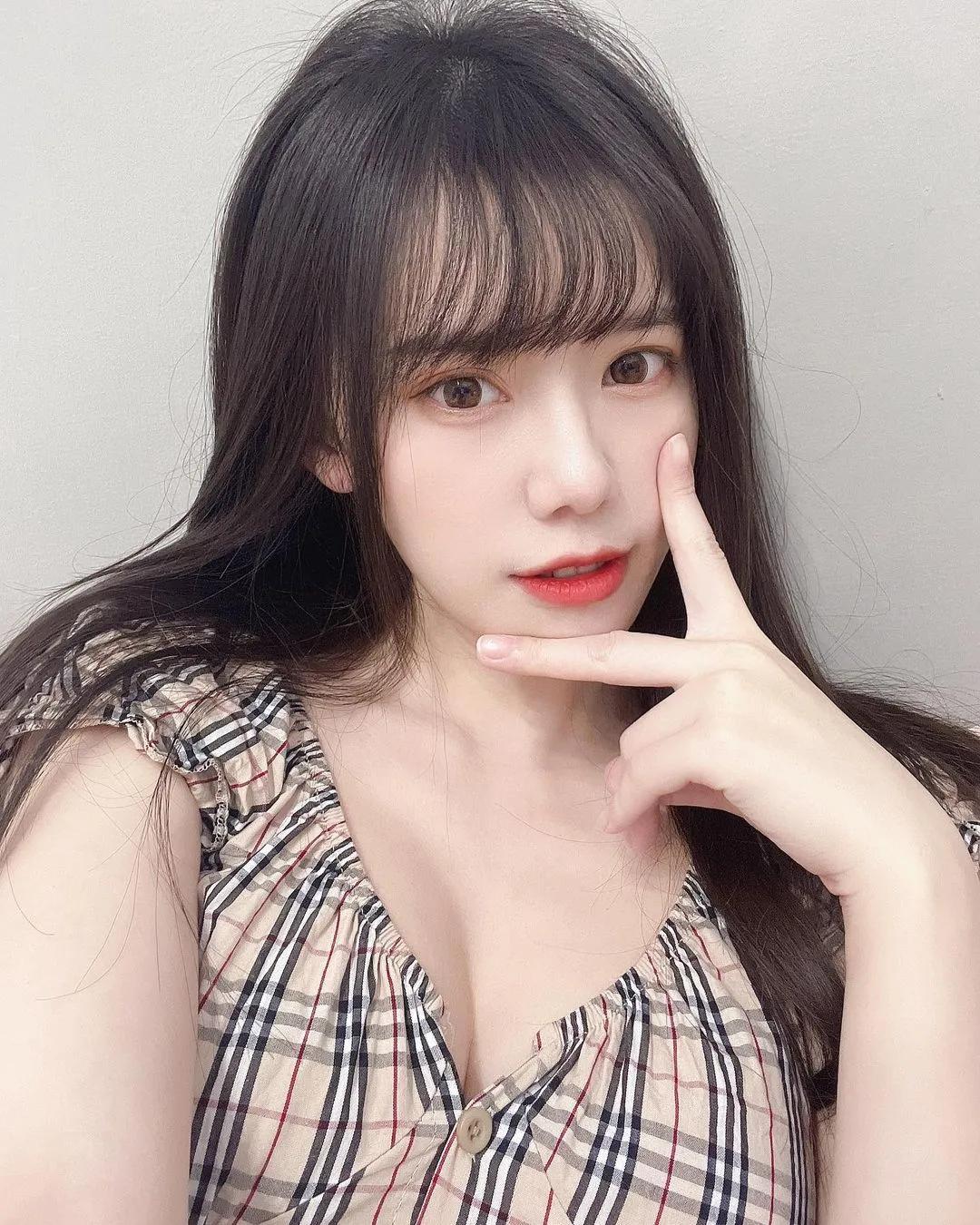 俏皮女友「皮皮17Baby」饱满凶器超Ｑ弹 很可爱(12)