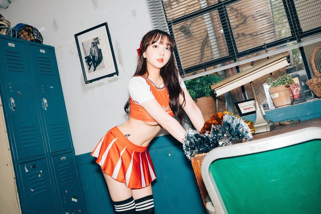 [Loozy] Son Ye-Eun (손예은): CHEER UP (92 photos)(22)