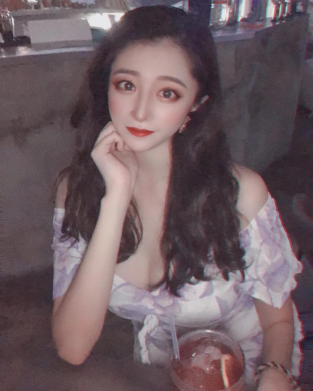 安婷 白皙甜美模样...看了小鹿乱撞(5)