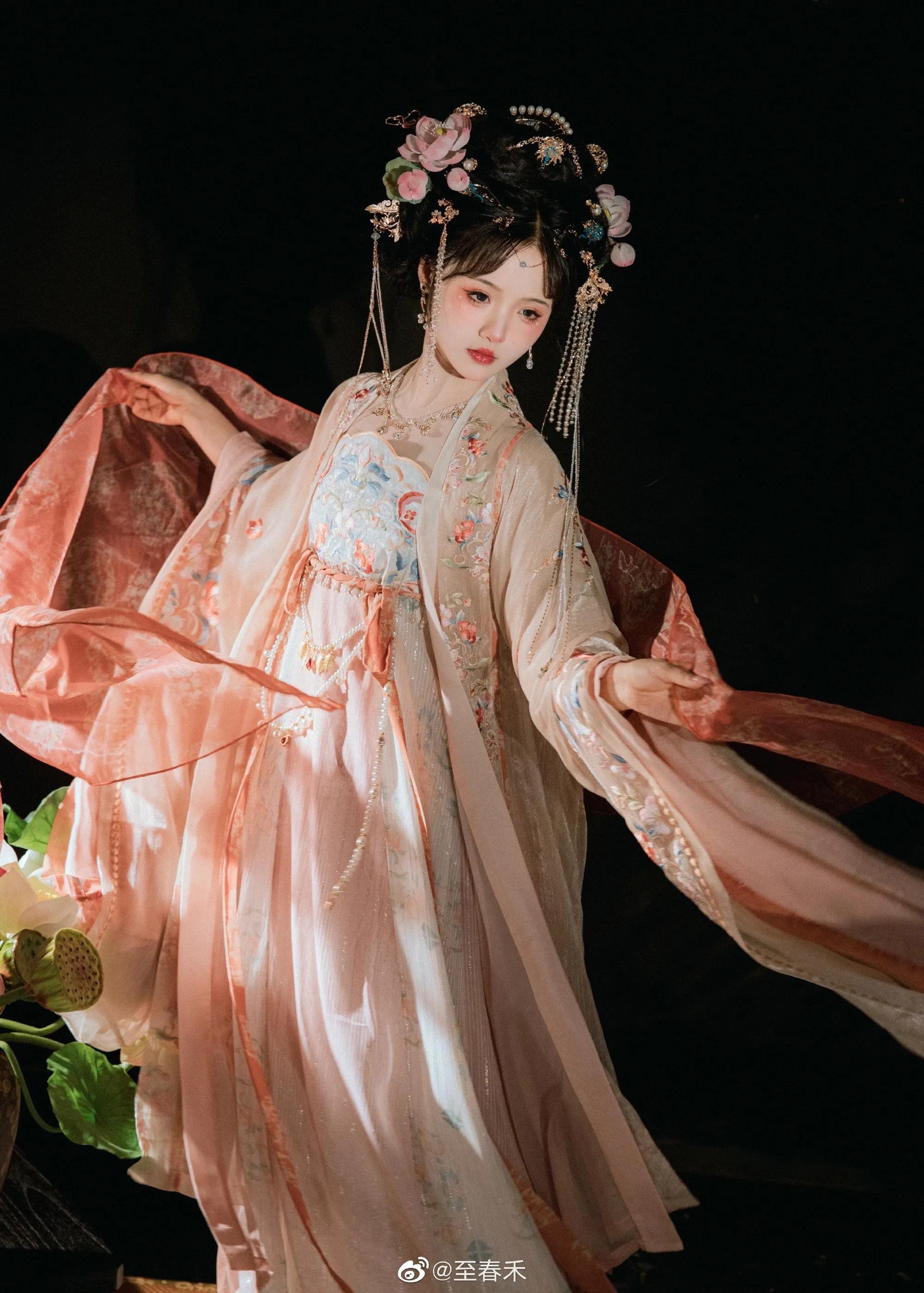 制服美少女第二弹！高校正妹萝莉颜X稚嫩体清纯无敌　让人身心酥麻痒～(6)