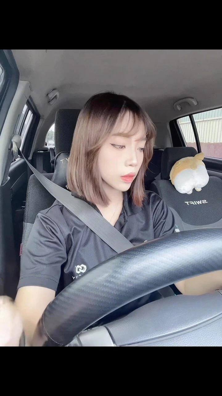 「葆葆女王」好身材藏不住 散發一股仙氣 (27P)(25)