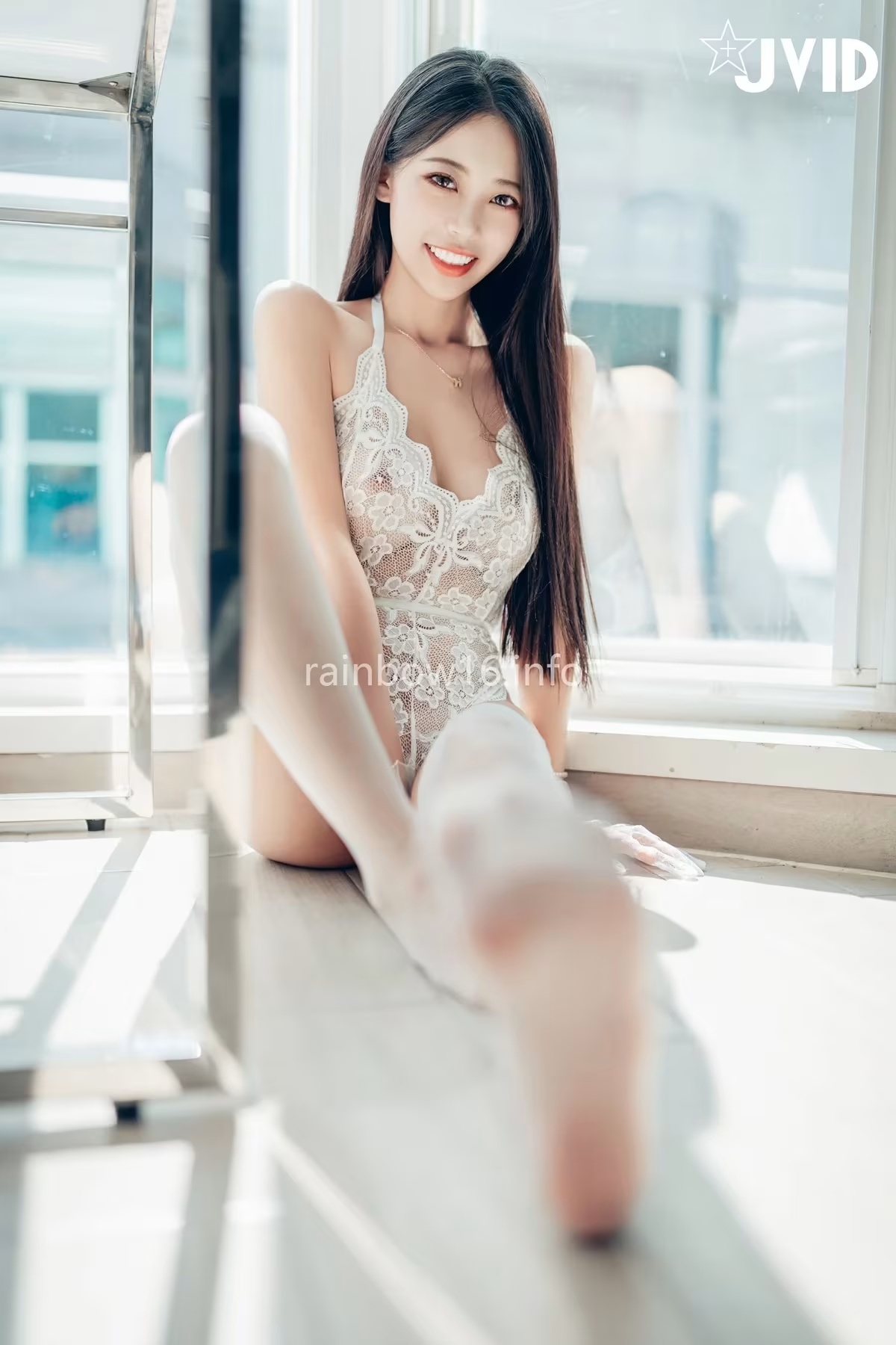 JVID WenHsin 玟妡 – 勻稱美腿《玟妡》看見她就起秋的假日午後🍂白絲黑絲一次滿足🔥只想與她一起把房間弄得亂糟糟👍 Set.02(7)