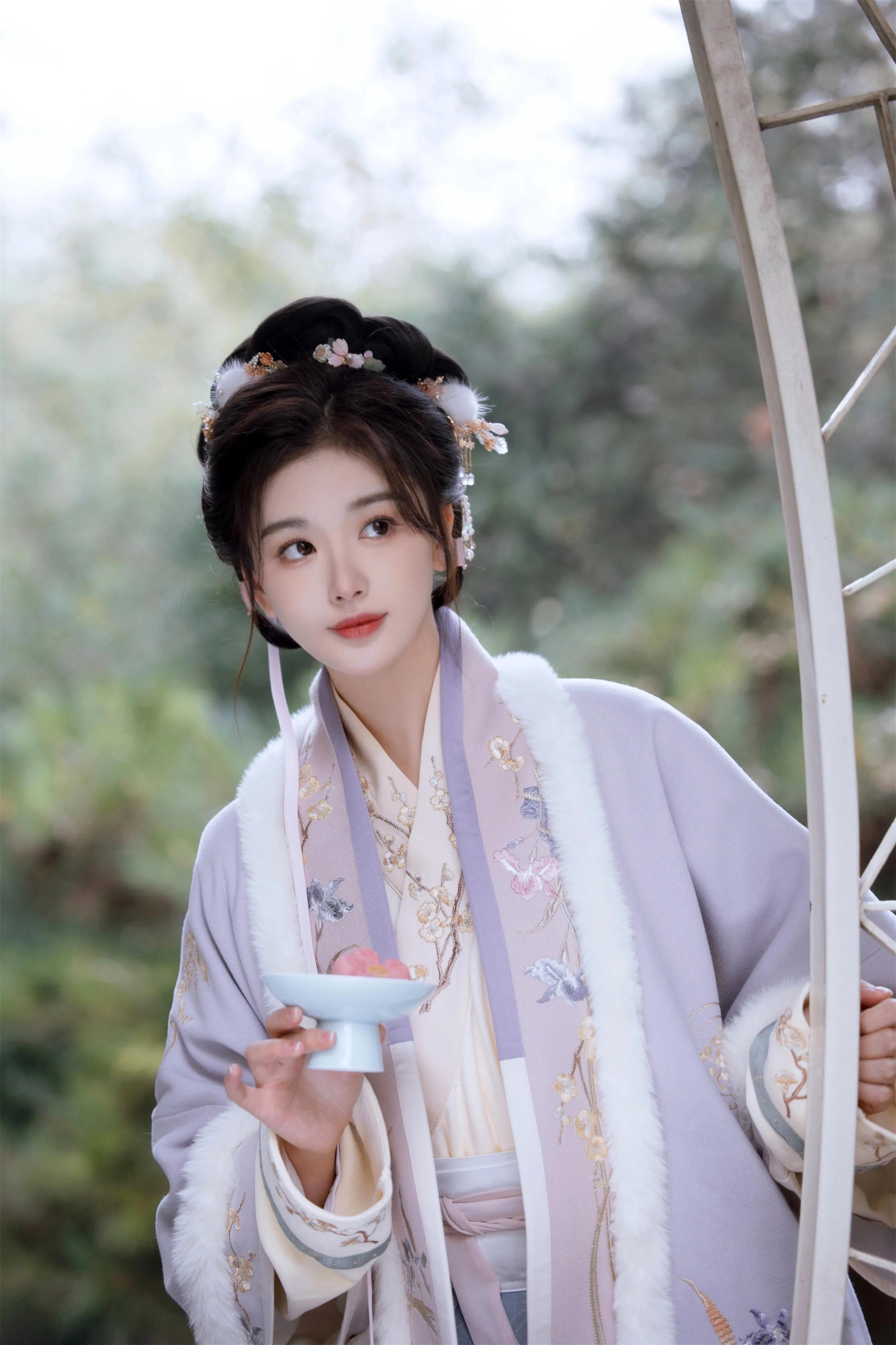 千金小姐俏丫鬟—孔雪儿[高清套图](13)