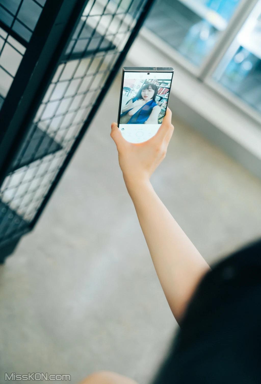 [Loozy] Doyeon: Convenience Store Sub (127 photos )(73)