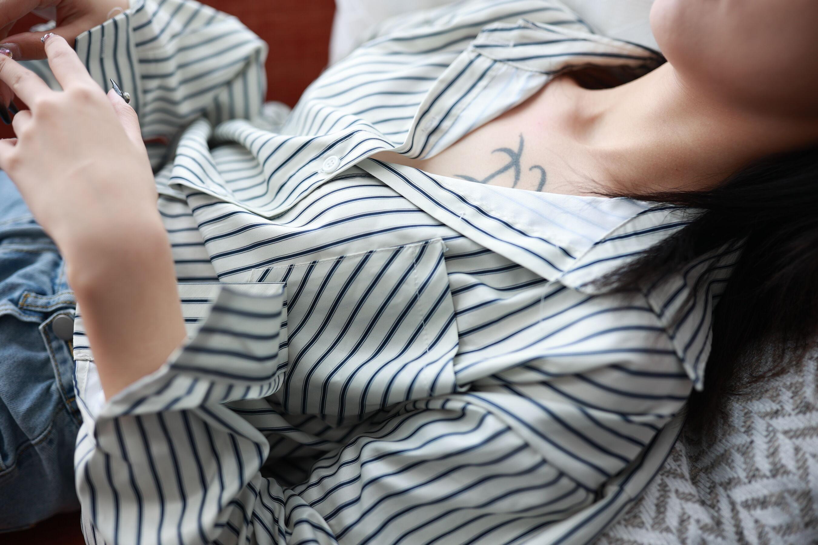 国模套图 国模念念人体私拍套图(491)