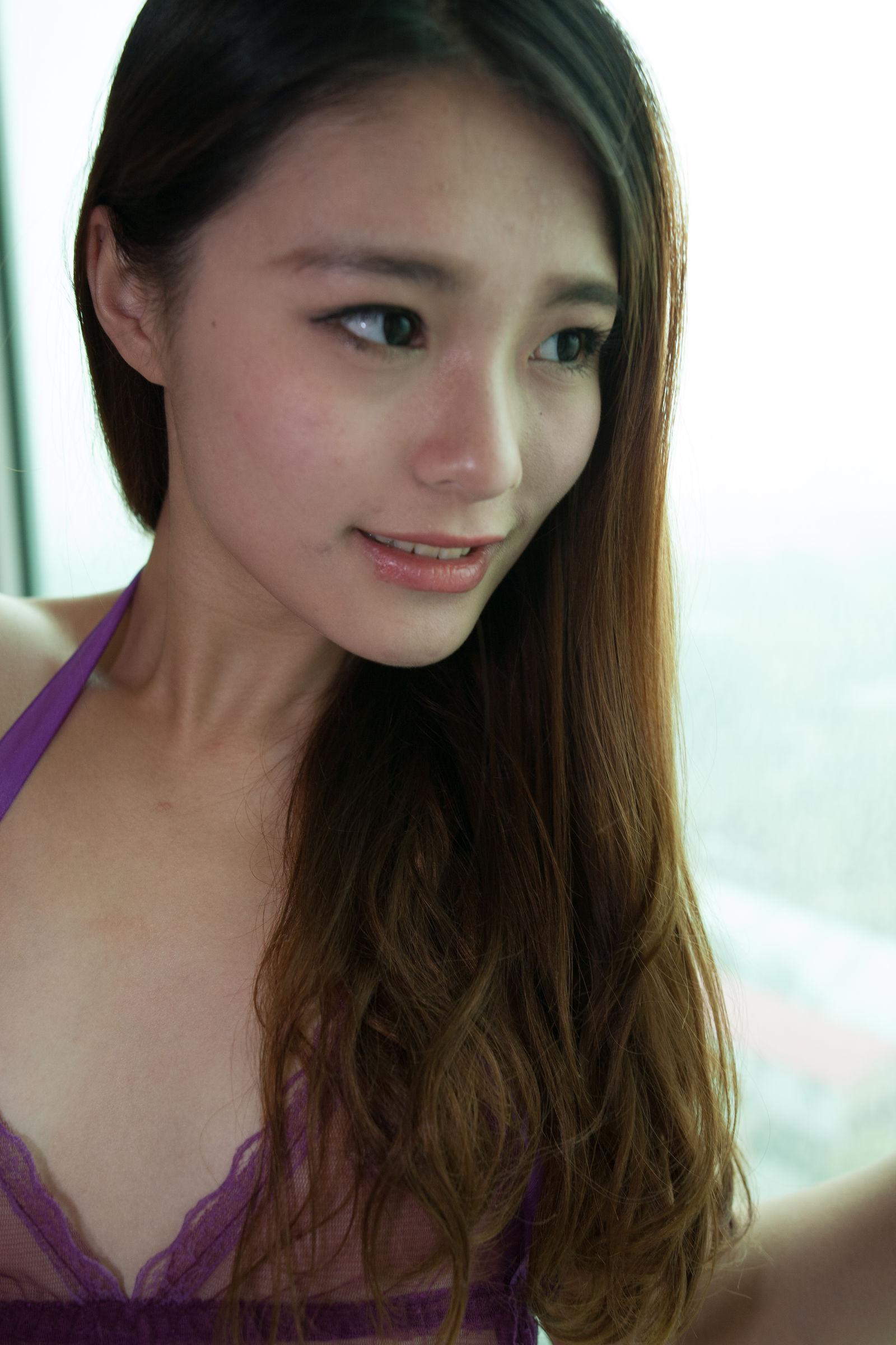 国模套图 国模冰冰大尺度人体私拍(9)