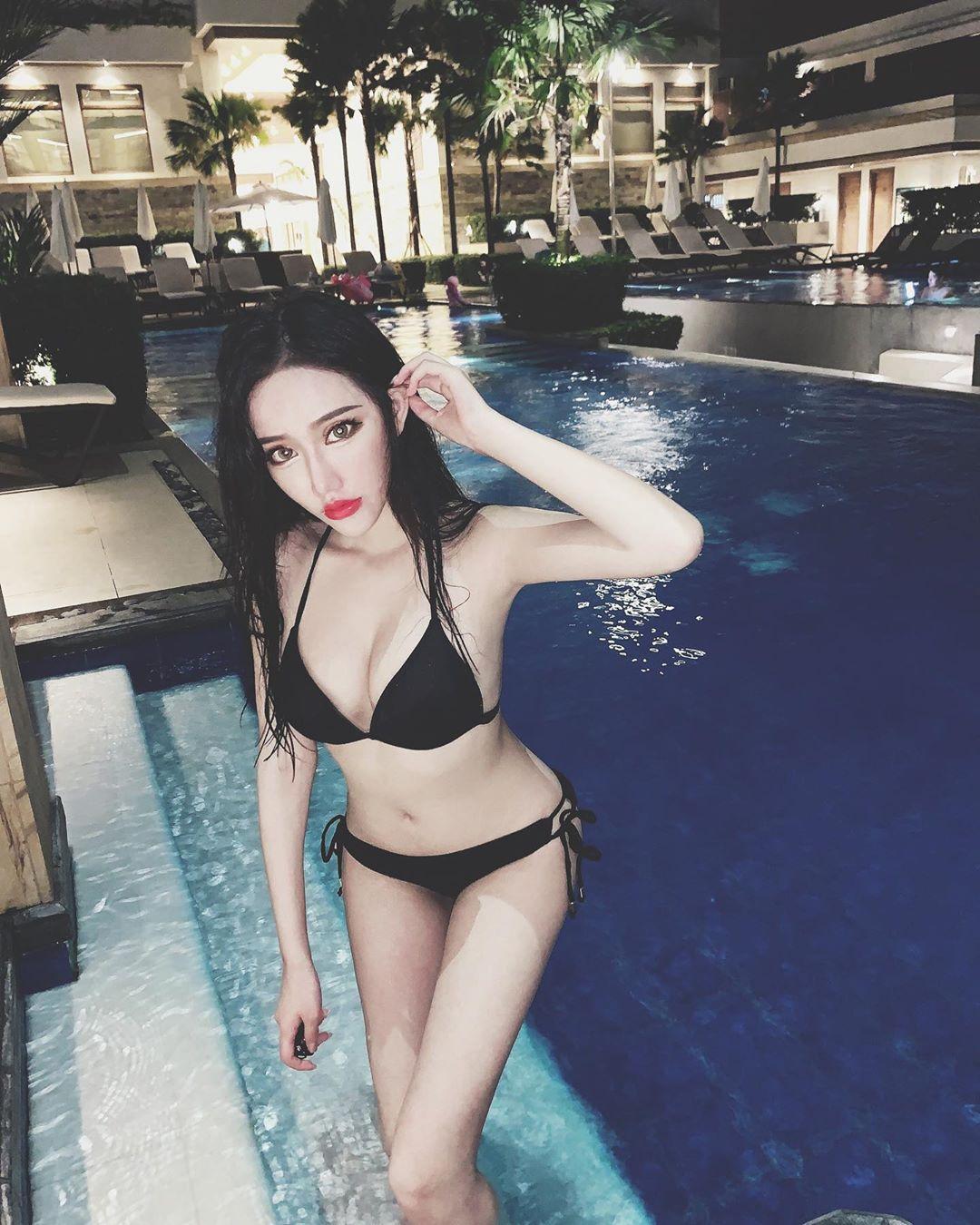 这大腿根部是要让整条街被闪瞎吗？~高高Vanisha(16)