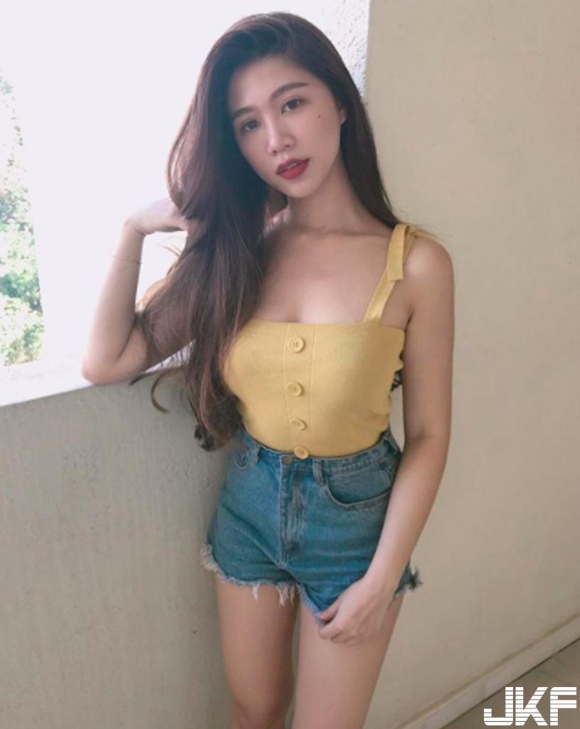 超商惊见「极品白皙正妹」美乳让人好陶醉！坏坏的「邪恶视角」引人遐想…-小湿妹图(6)