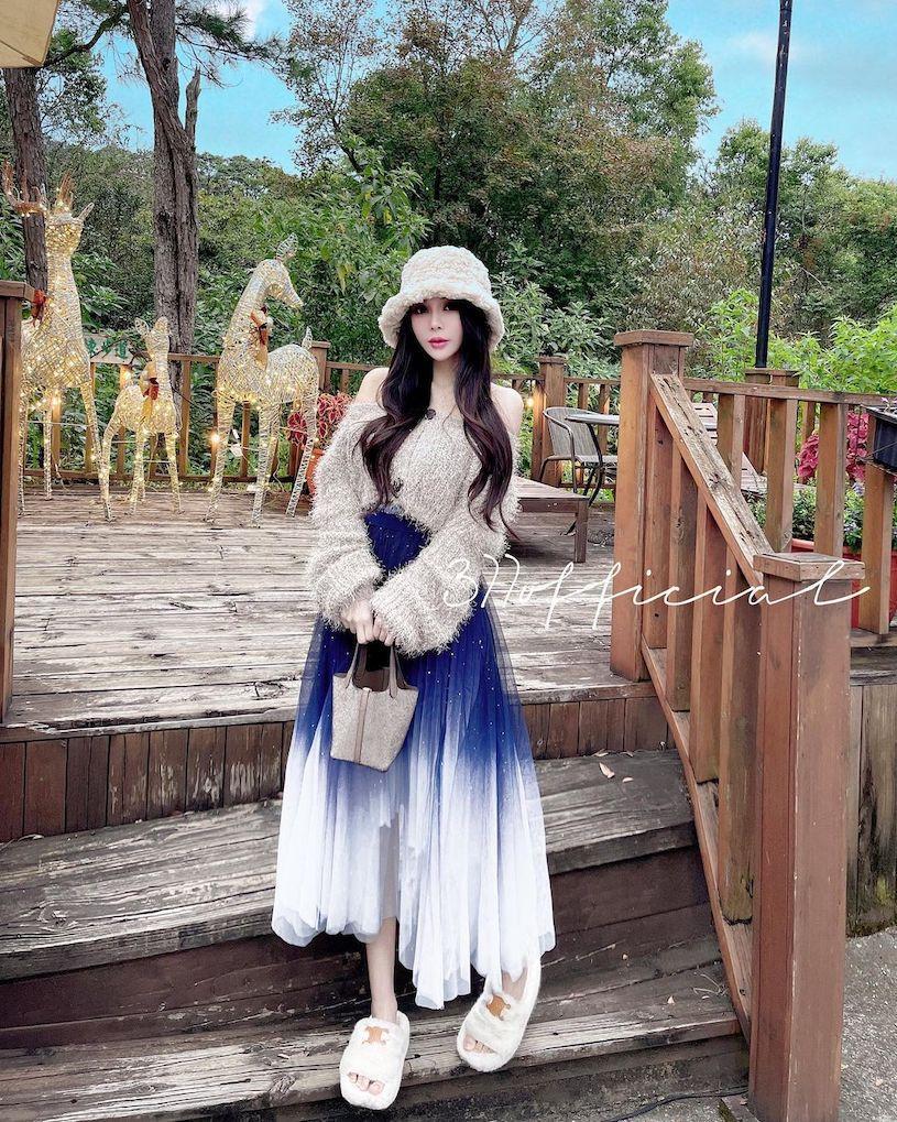 正妹板娘「沈琪琪」穿小背心吃日料，「超凶白嫩曲线」让人疯狂！-小湿妹图(13)