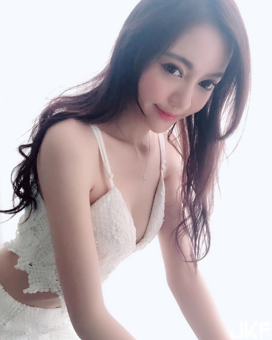 忍法魅惑之术！「洋娃娃女孩」苏小立化身性感女忍者，深夜潜入你的房间！(16)