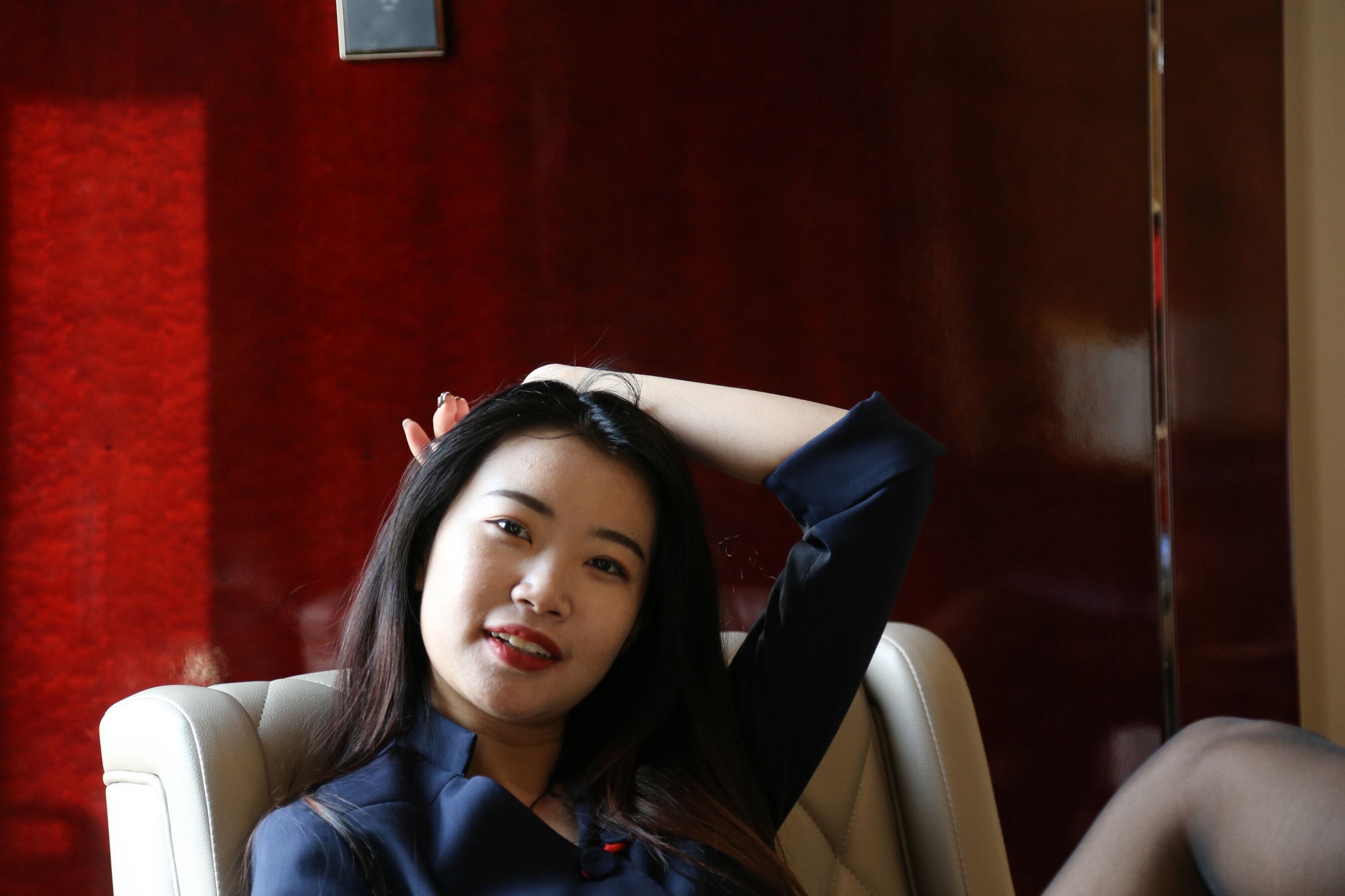 国模套图 国模空姐大尺度人体私拍套图(51)