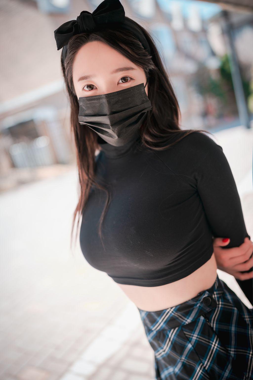 DJAWA Photo - Son Ye-Eun (손예은): "Early Spring Walk in March Vol.2" (+S.Ver) (156 photos)(124)