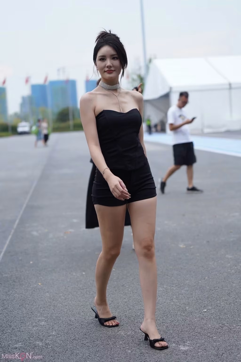 [精選街拍作品] No.4966 – 4980 (2272 photos) - ( Page 1 / 12 )(56)